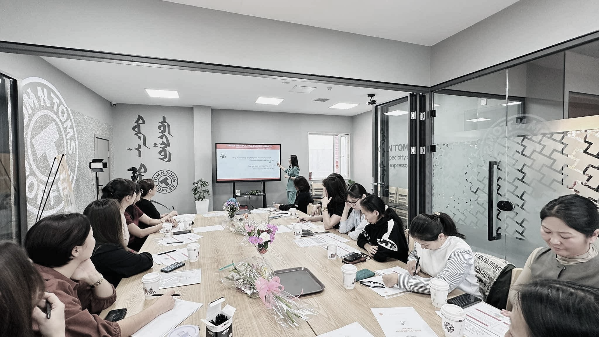 Насанд хүрэгчдийн сургалт